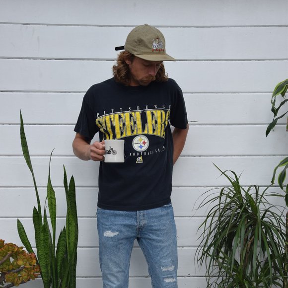 Vintage 1990's Pittsburgh Steelers T-Shirt - Picture 5 of 8